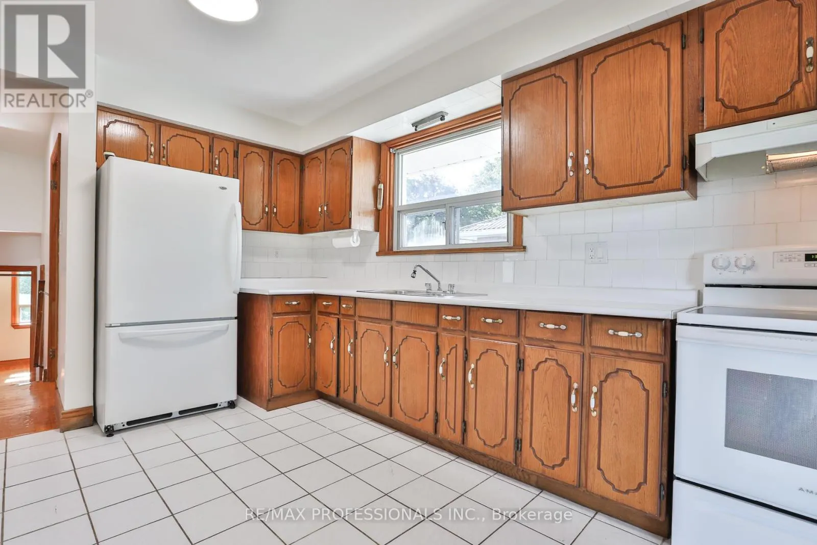 91 JEFFCOAT DRIVE