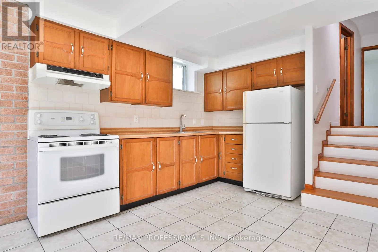 91 JEFFCOAT DRIVE