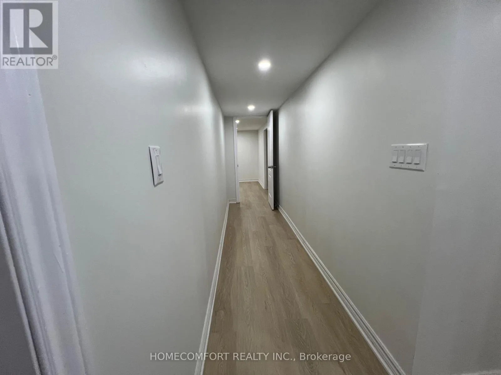 BASEMENT APARTMENT - 15 PAULA BOULEVARD