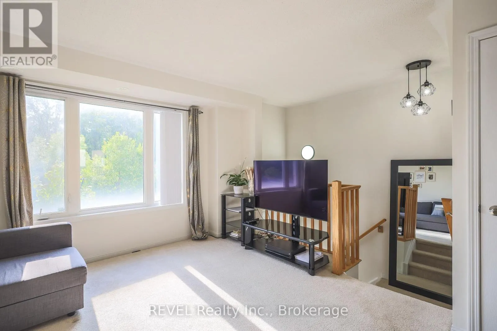 87 - 1 BECKENROSE COURT, #87