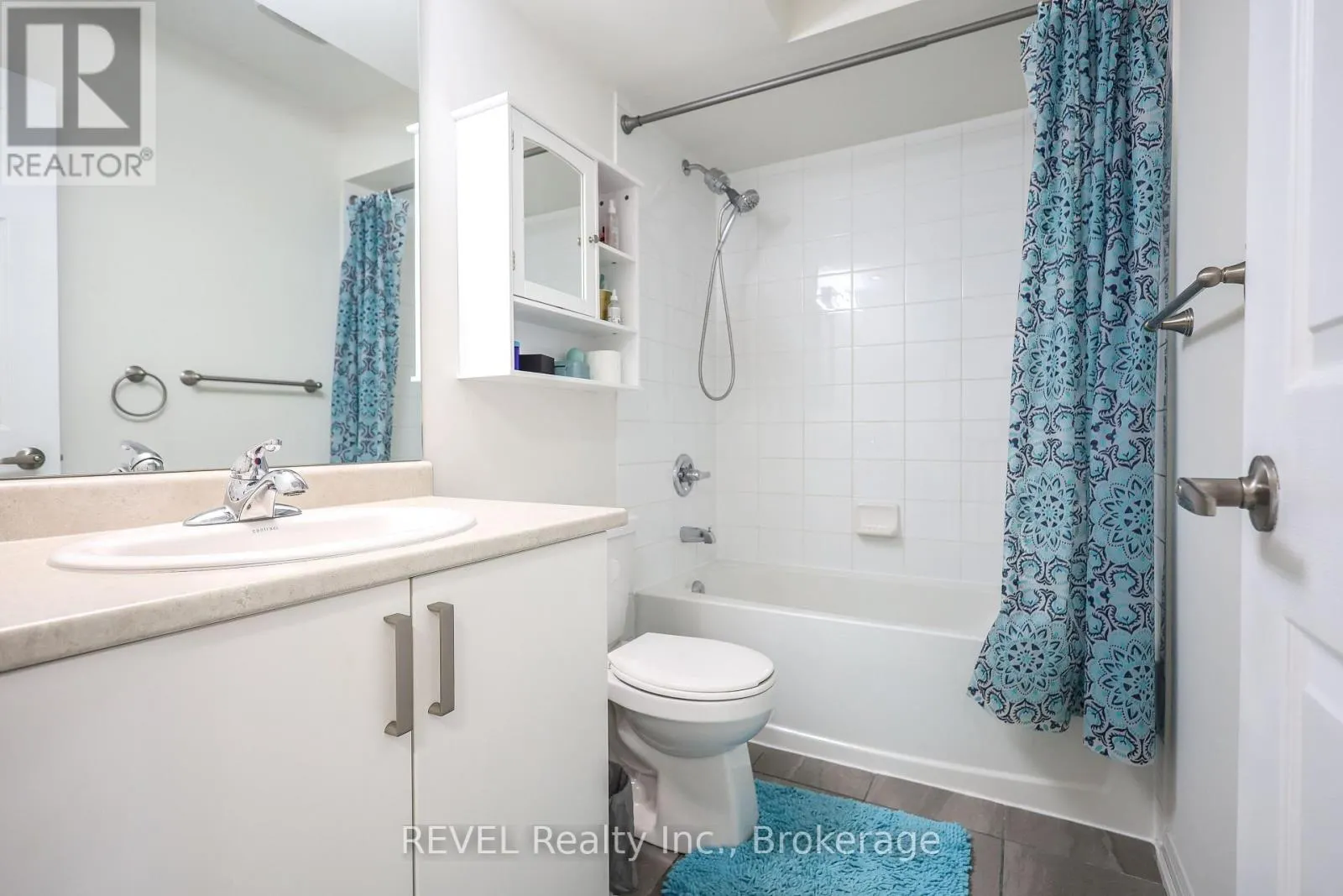 87 - 1 BECKENROSE COURT, #87