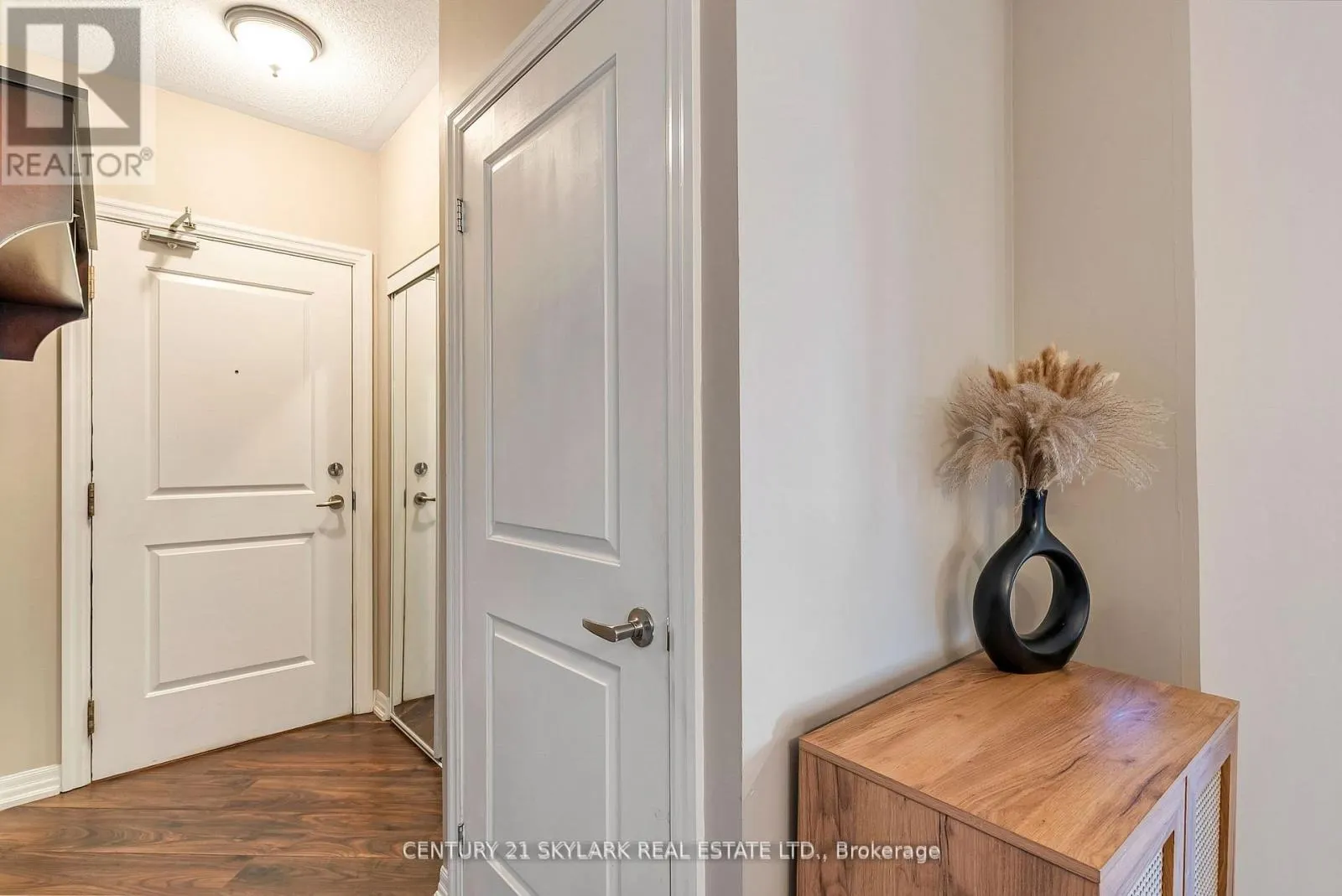 516 - 245 DALESFORD ROAD
