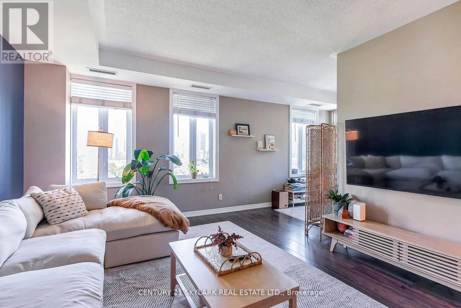 516 - 245 DALESFORD ROAD