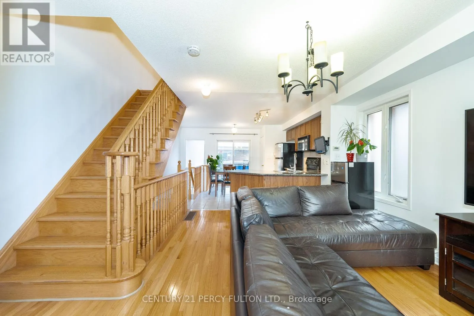 119 TORBARRIE ROAD