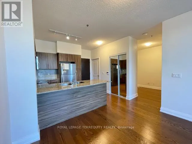 323 - 65 SPEERS ROAD