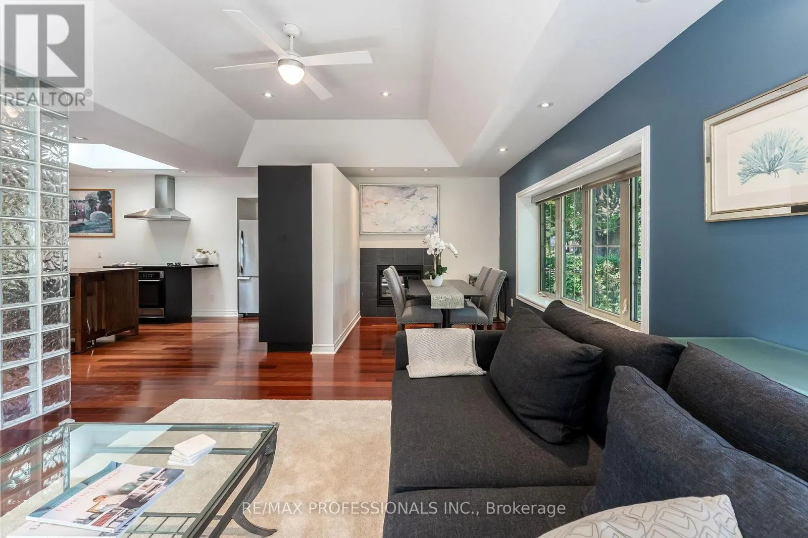 MAIN - 34 MONKTON AVENUE