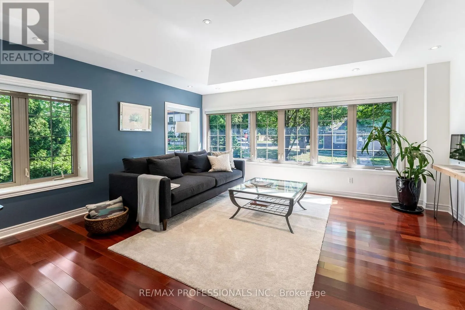 MAIN - 34 MONKTON AVENUE