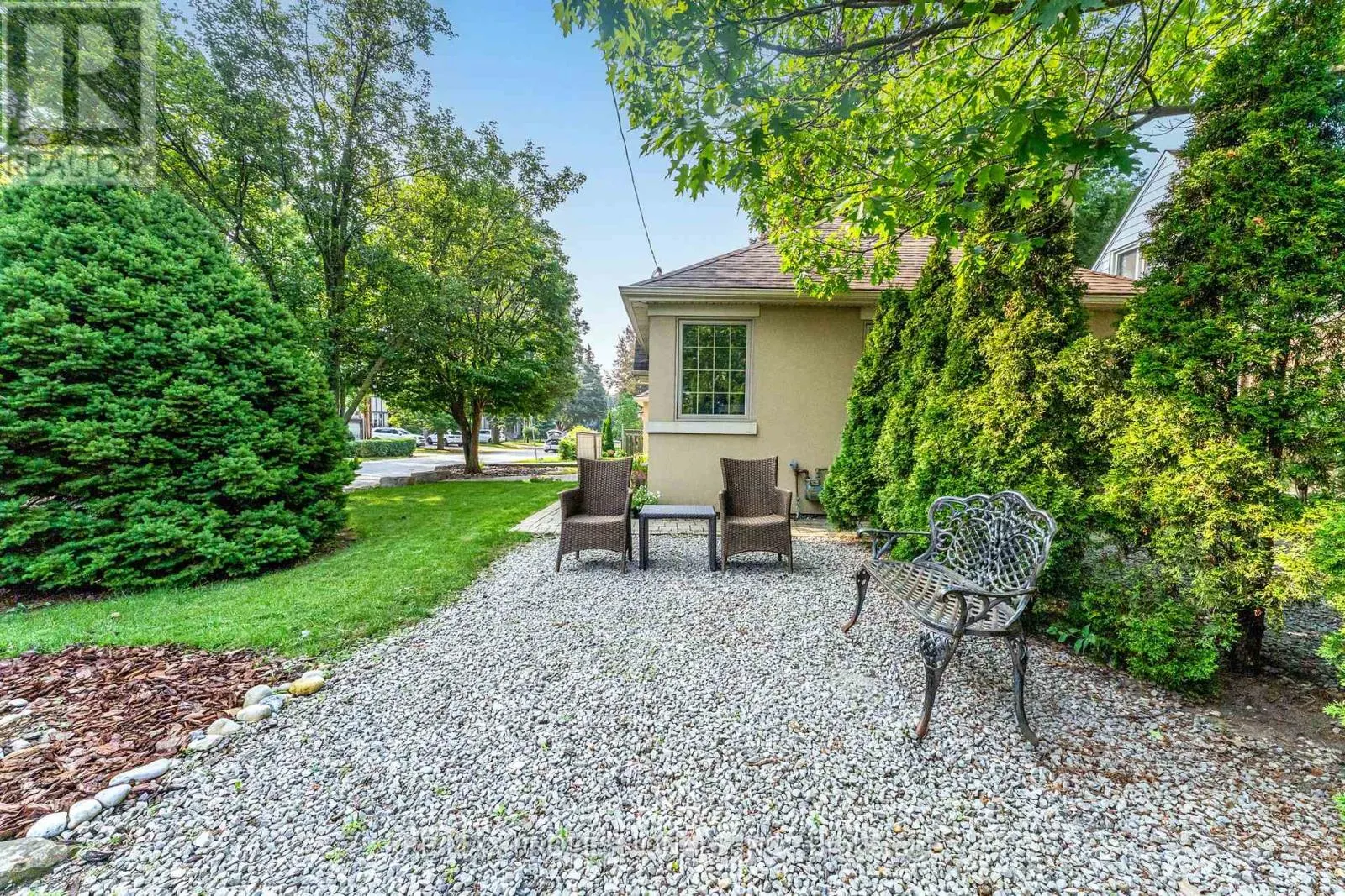 MAIN - 34 MONKTON AVENUE
