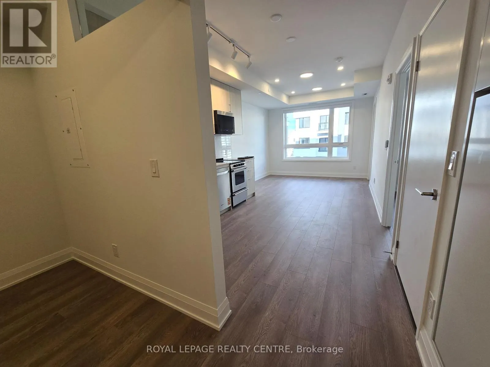217 - 3250 CARDING MILL TRAIL