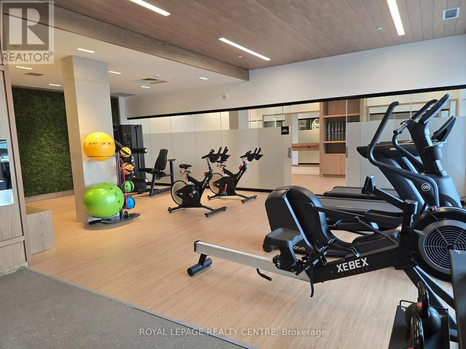 217 - 3250 CARDING MILL TRAIL