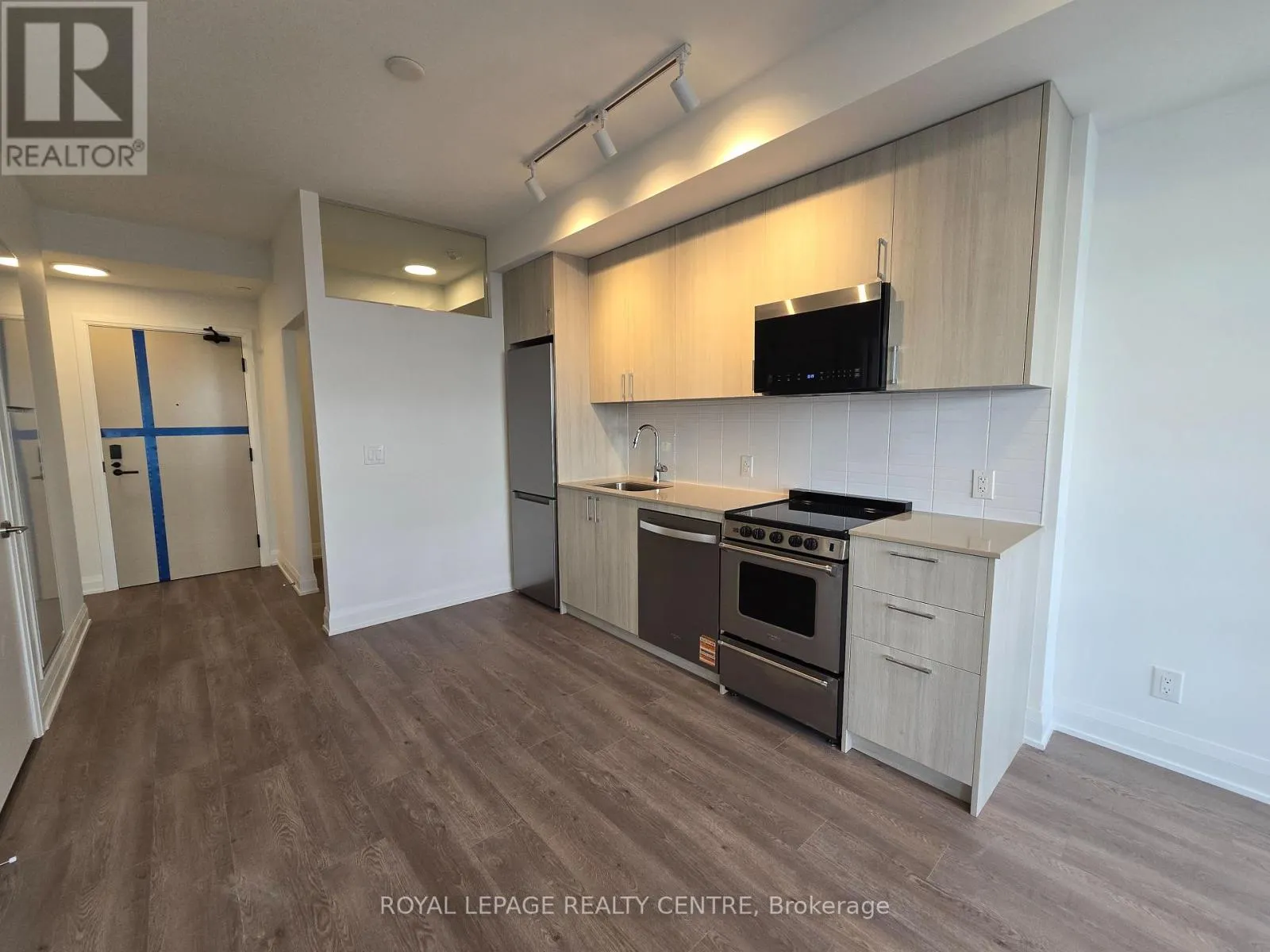 217 - 3250 CARDING MILL TRAIL