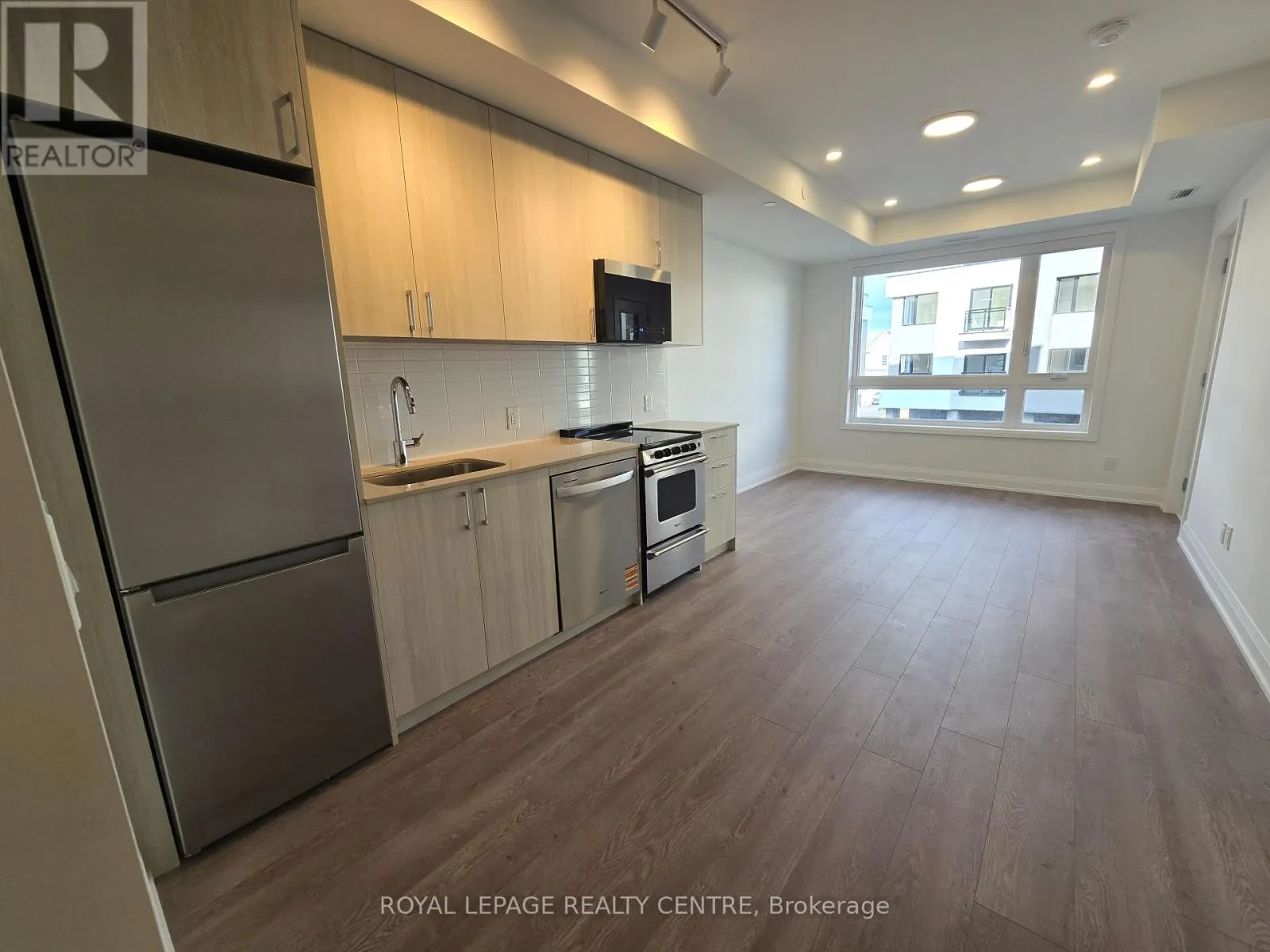 217 - 3250 CARDING MILL TRAIL