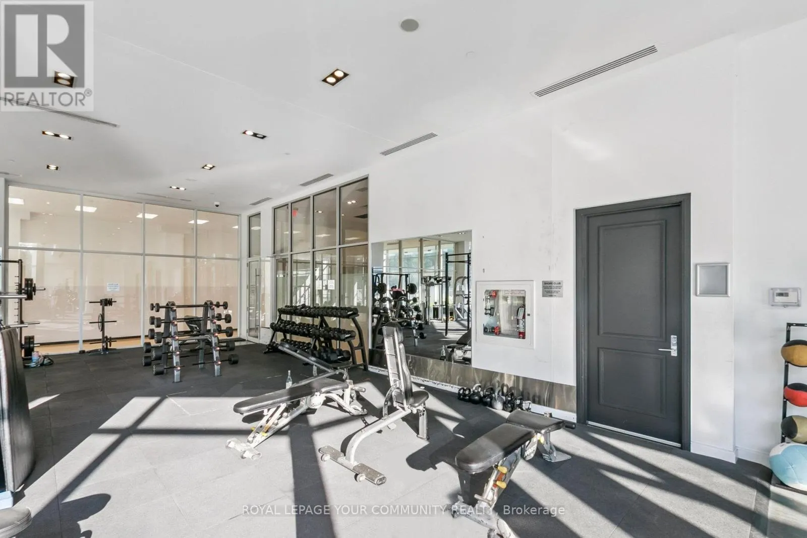 2112 - 88 PARK LAWN ROAD