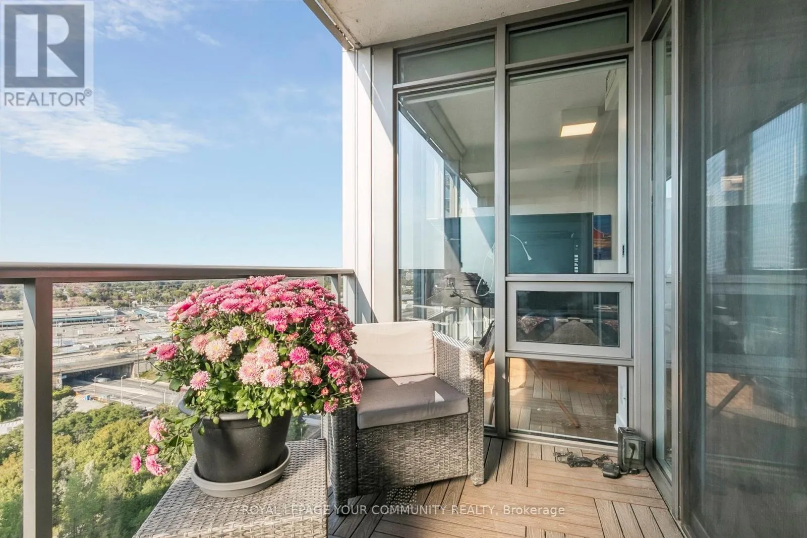2112 - 88 PARK LAWN ROAD