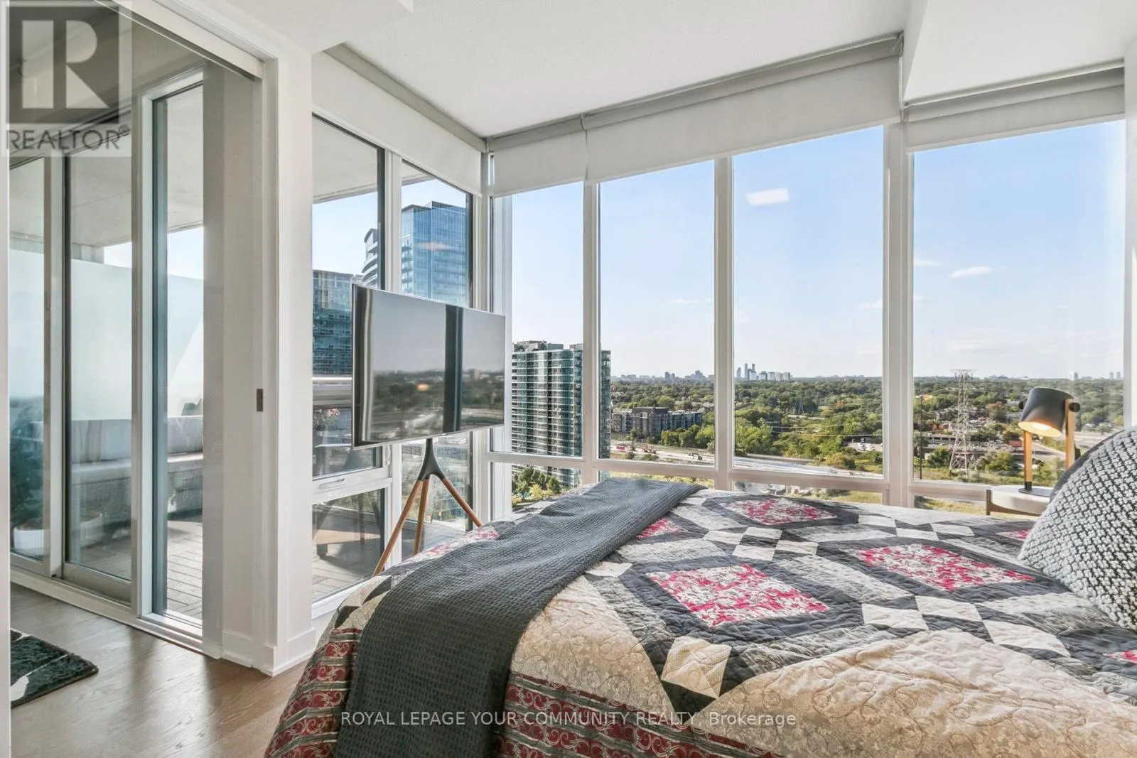 2112 - 88 PARK LAWN ROAD