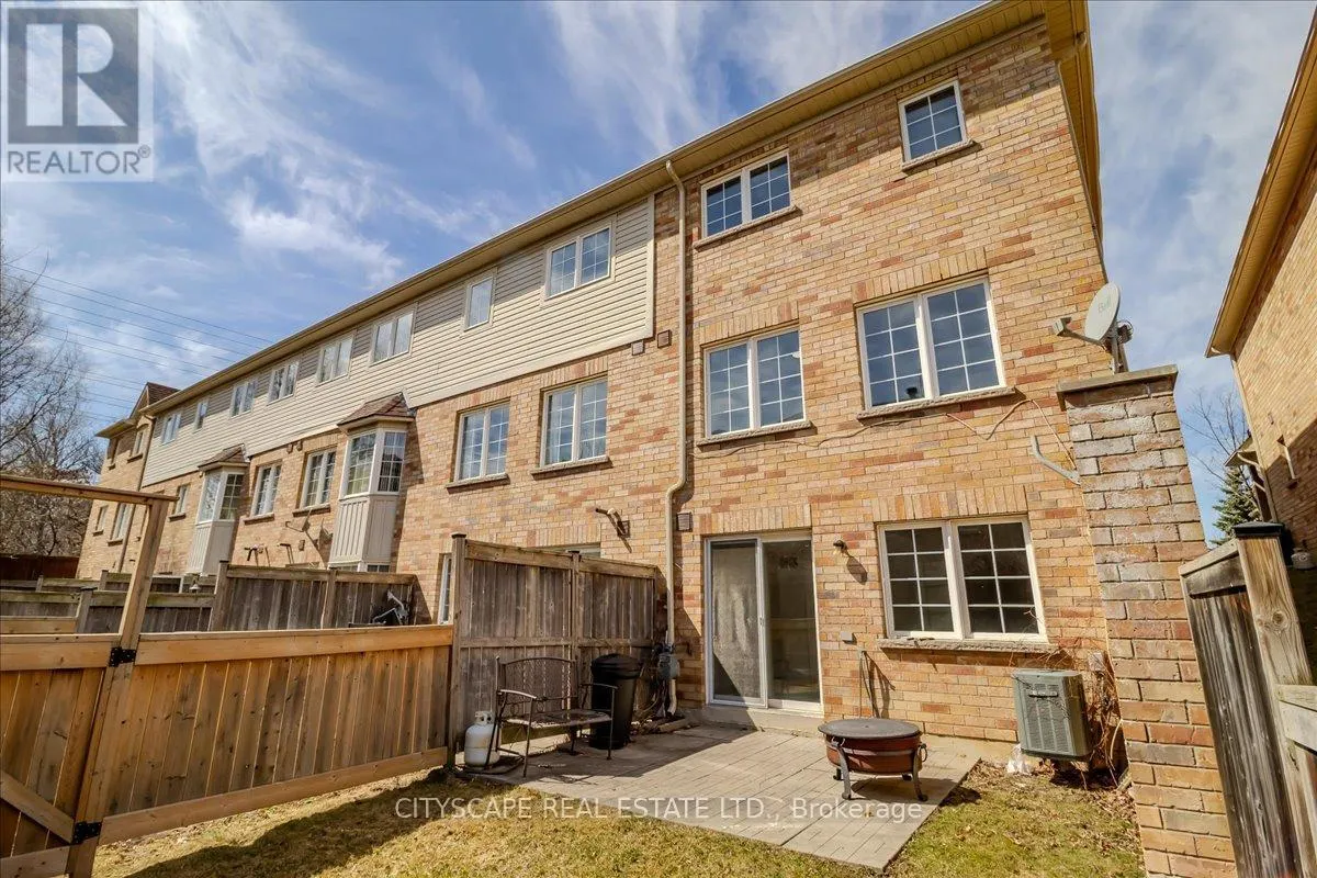 42 - 3950 ERIN CENTRE BOULEVARD