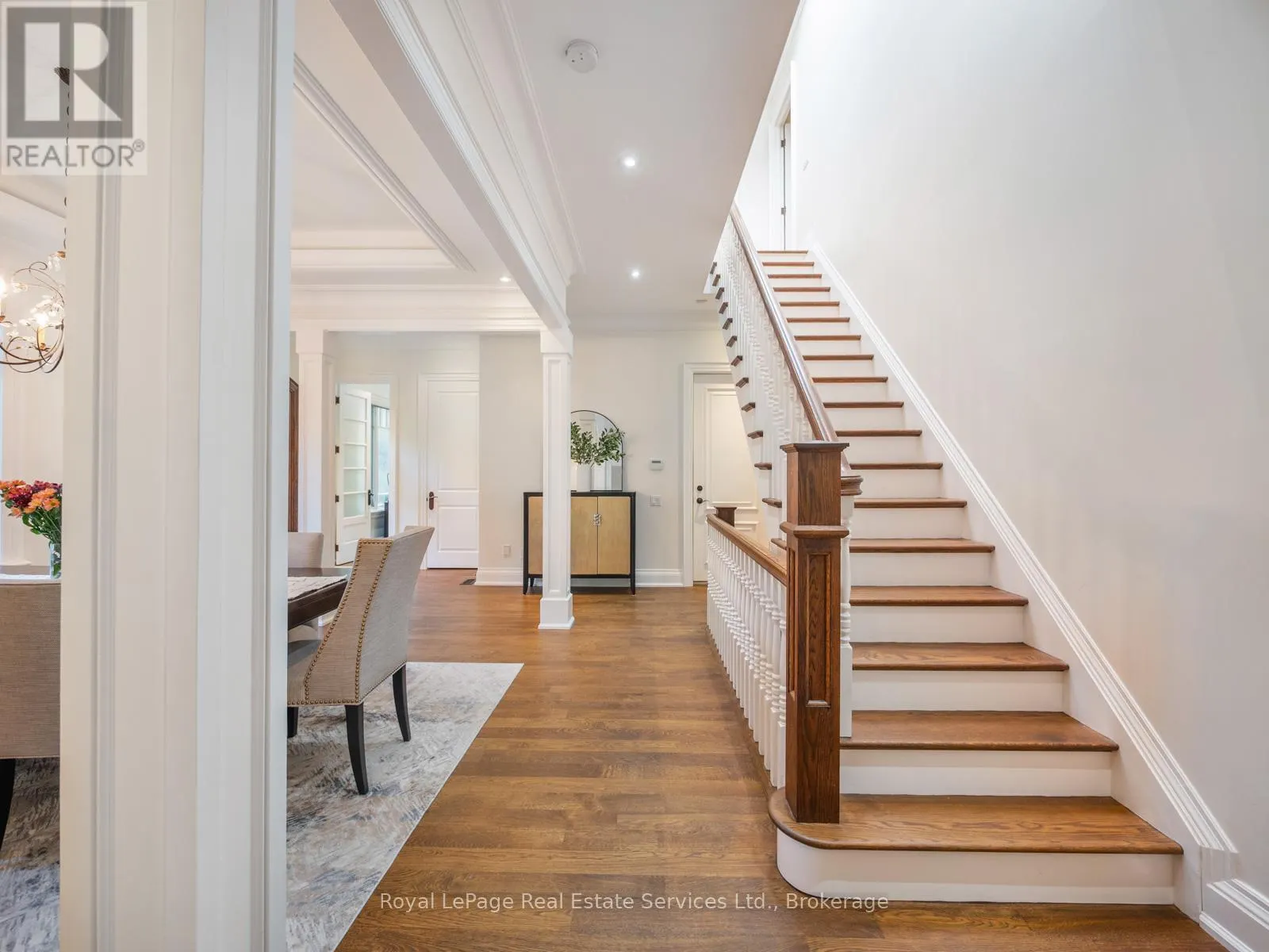 295 MAPLE AVENUE