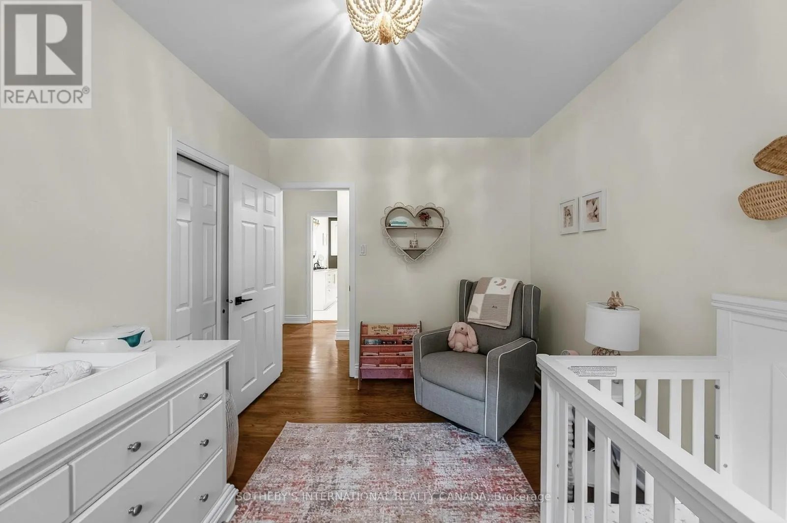 30 BEARBURY DRIVE