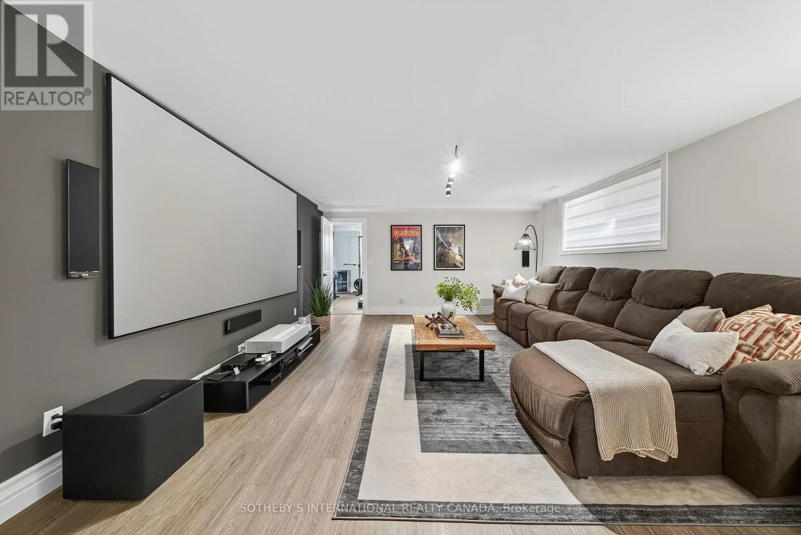 30 BEARBURY DRIVE