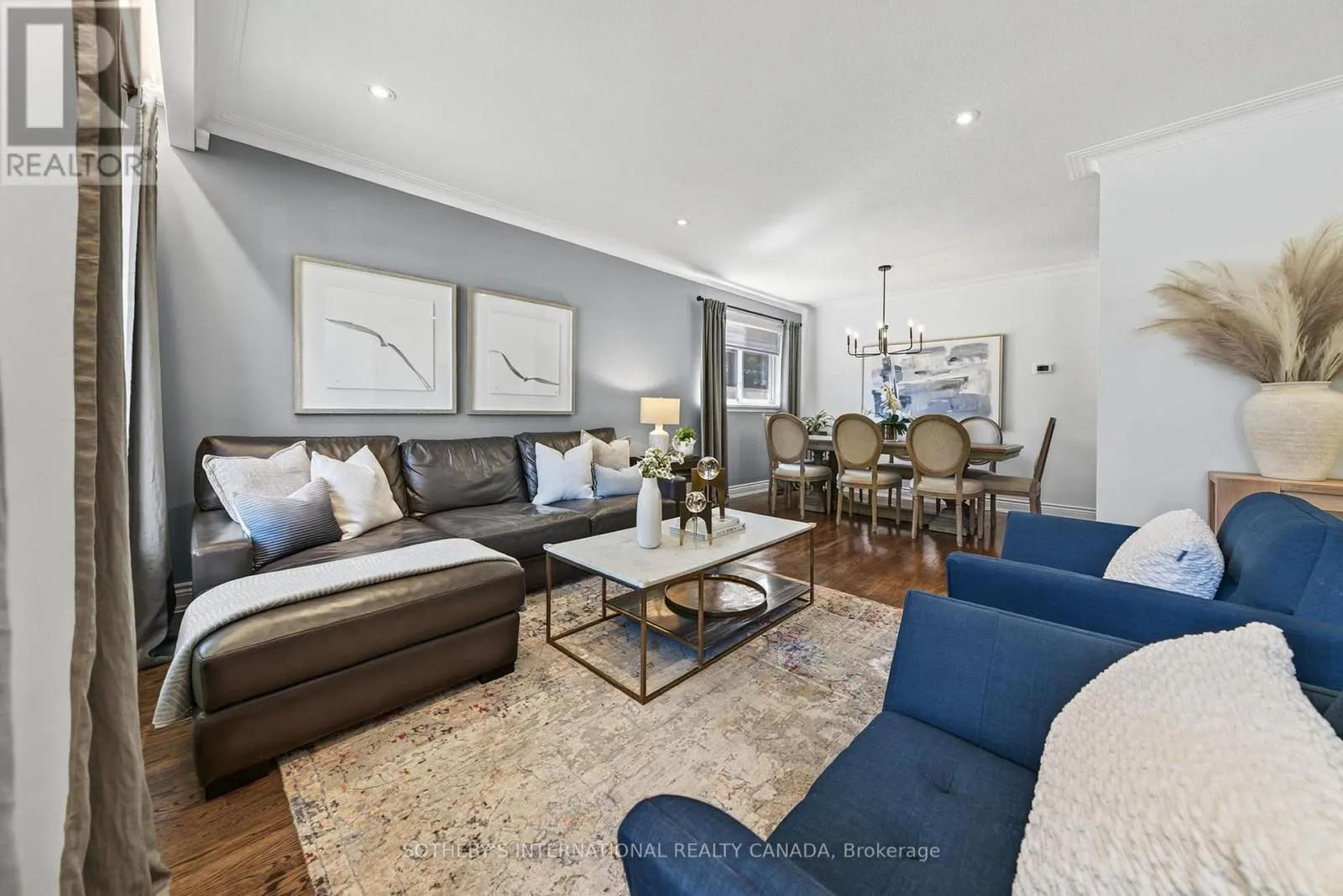 30 BEARBURY DRIVE