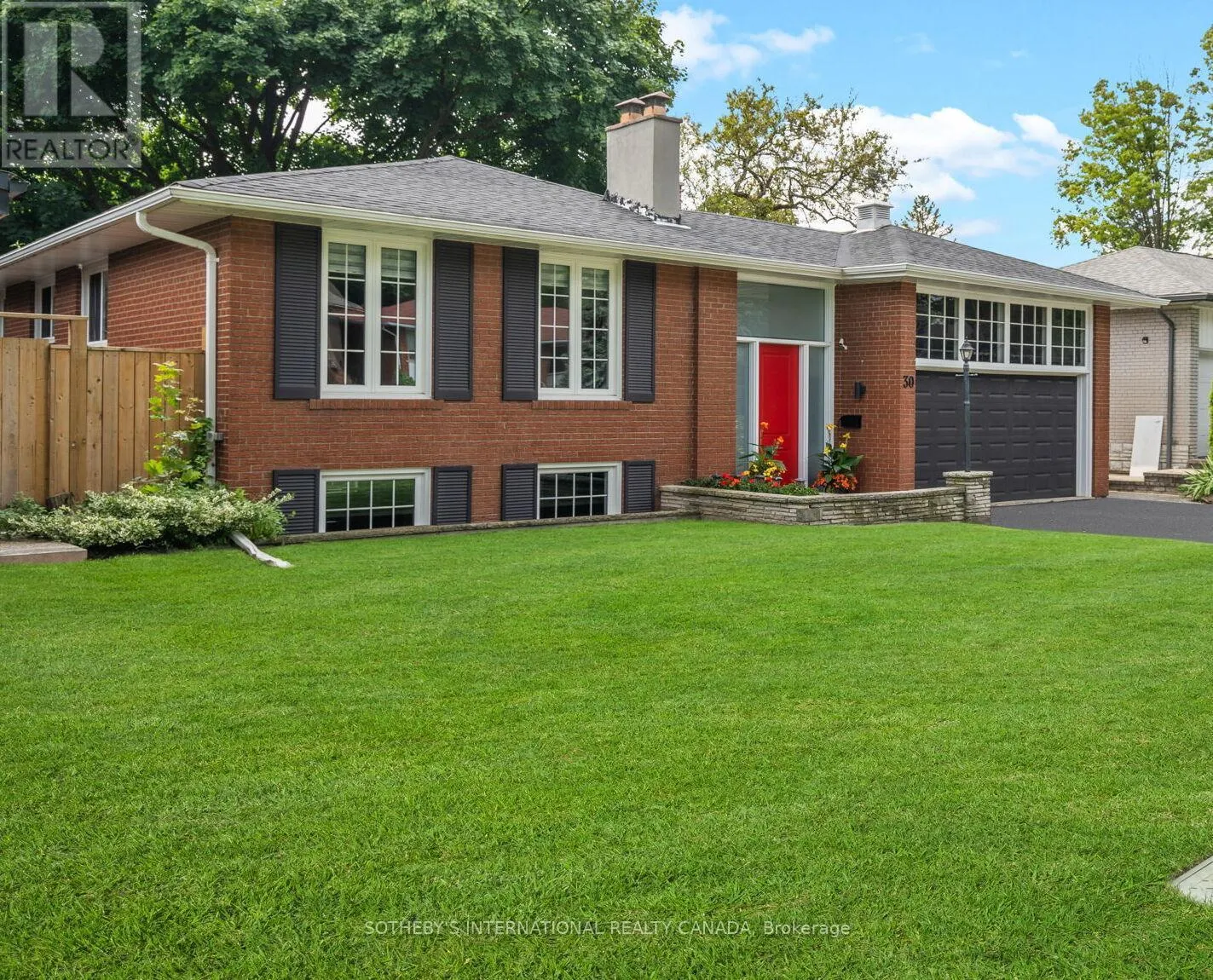 30 BEARBURY DRIVE