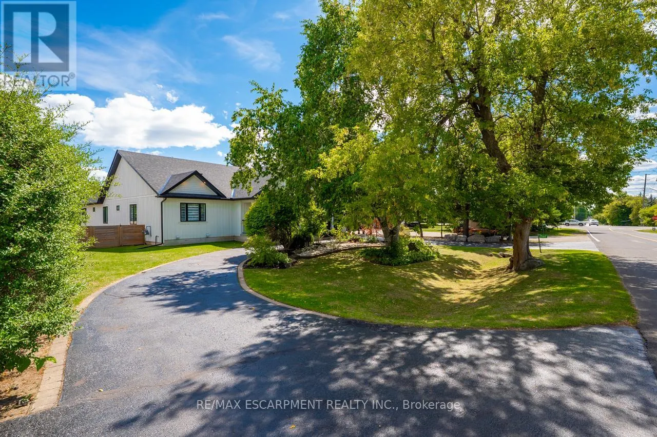 2560 2 SIDE ROAD