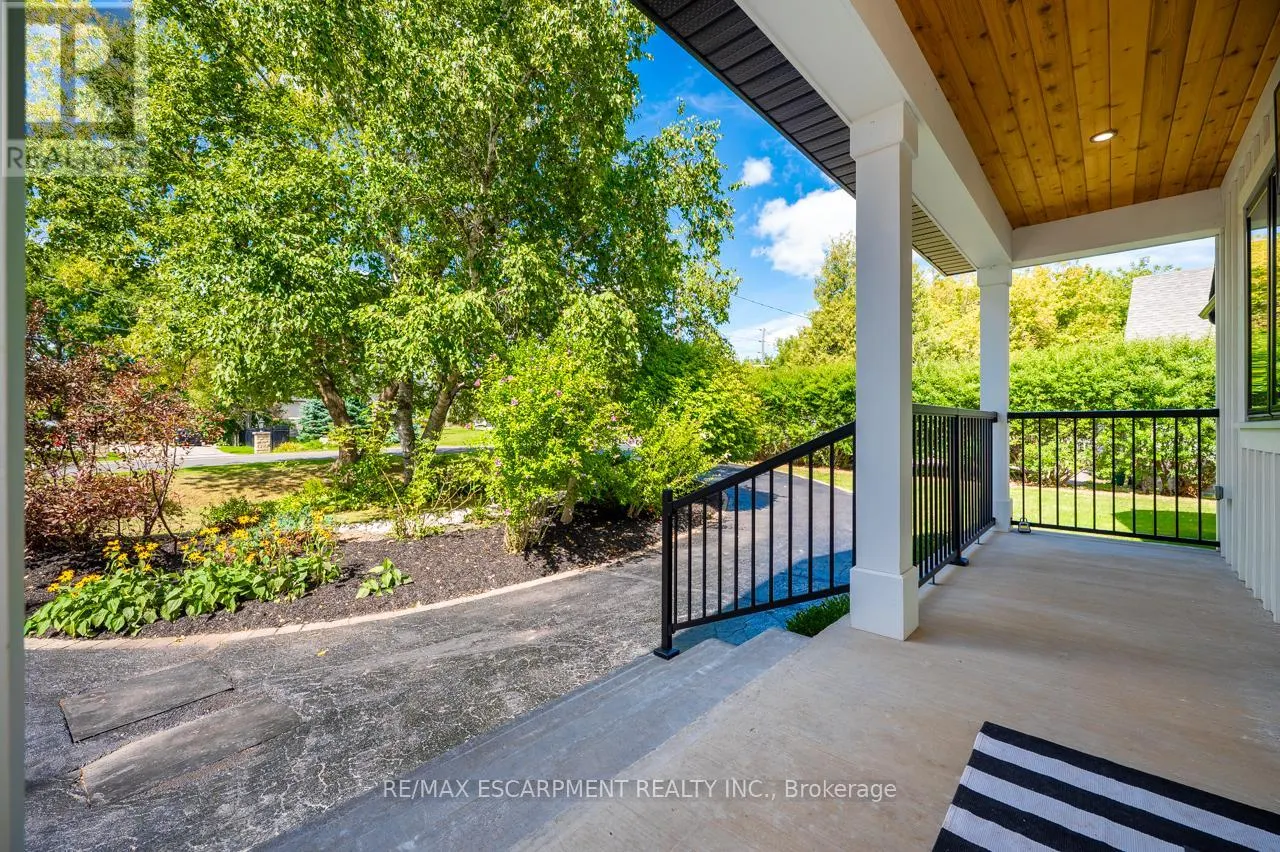 2560 2 SIDE ROAD