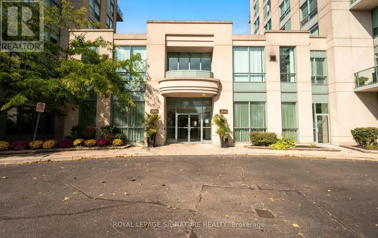 1501 - 2565 ERIN CENTRE BOULEVARD