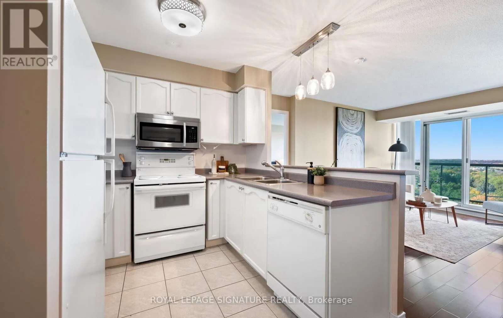 1501 - 2565 ERIN CENTRE BOULEVARD