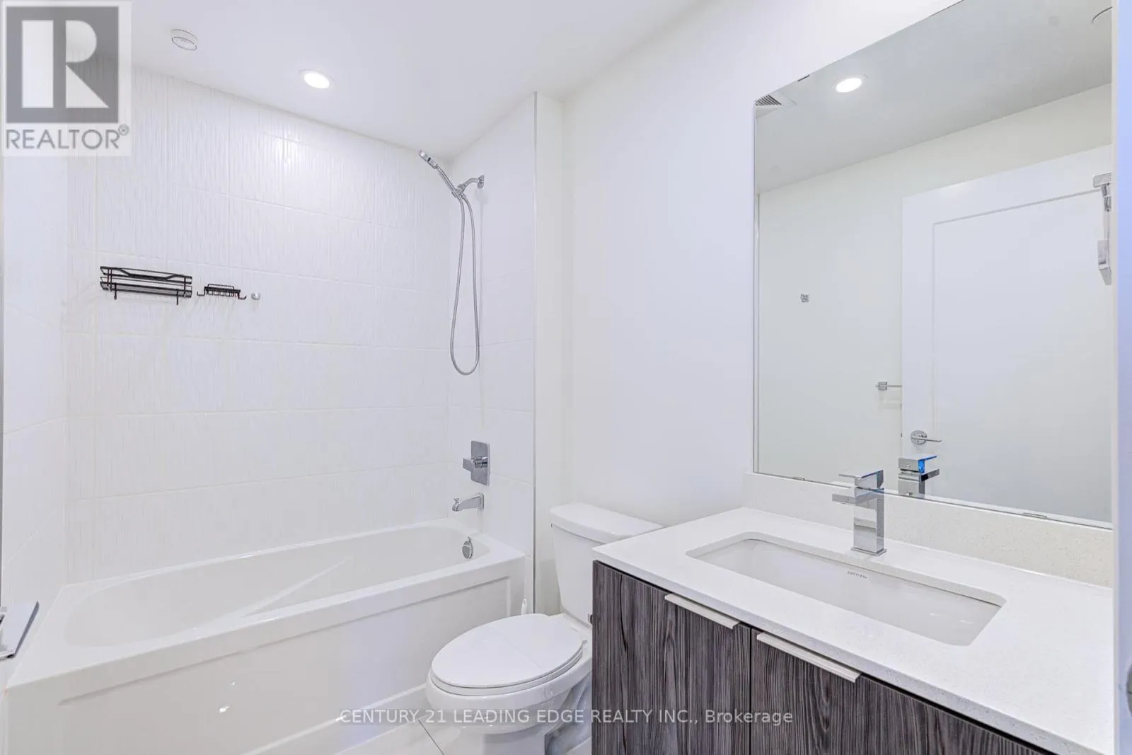 504 - 65 ANNIE CRAIG DRIVE