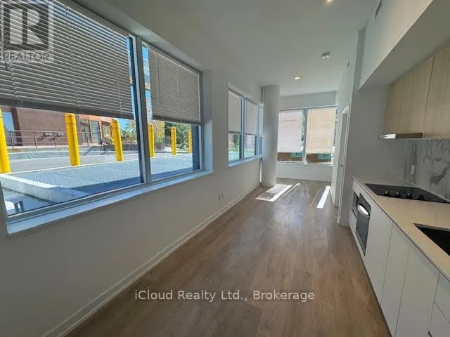 102 - 1100 SHEPPARD AVENUE W