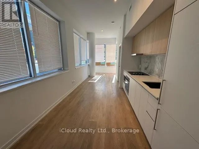 102 - 1100 SHEPPARD AVENUE W