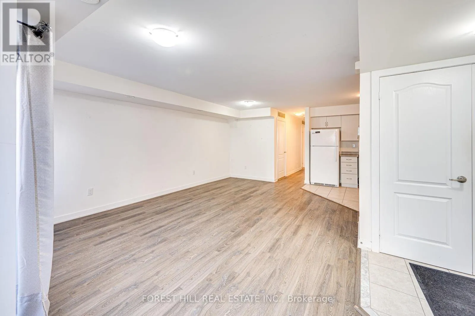 85 - 100 PARROTTA DRIVE