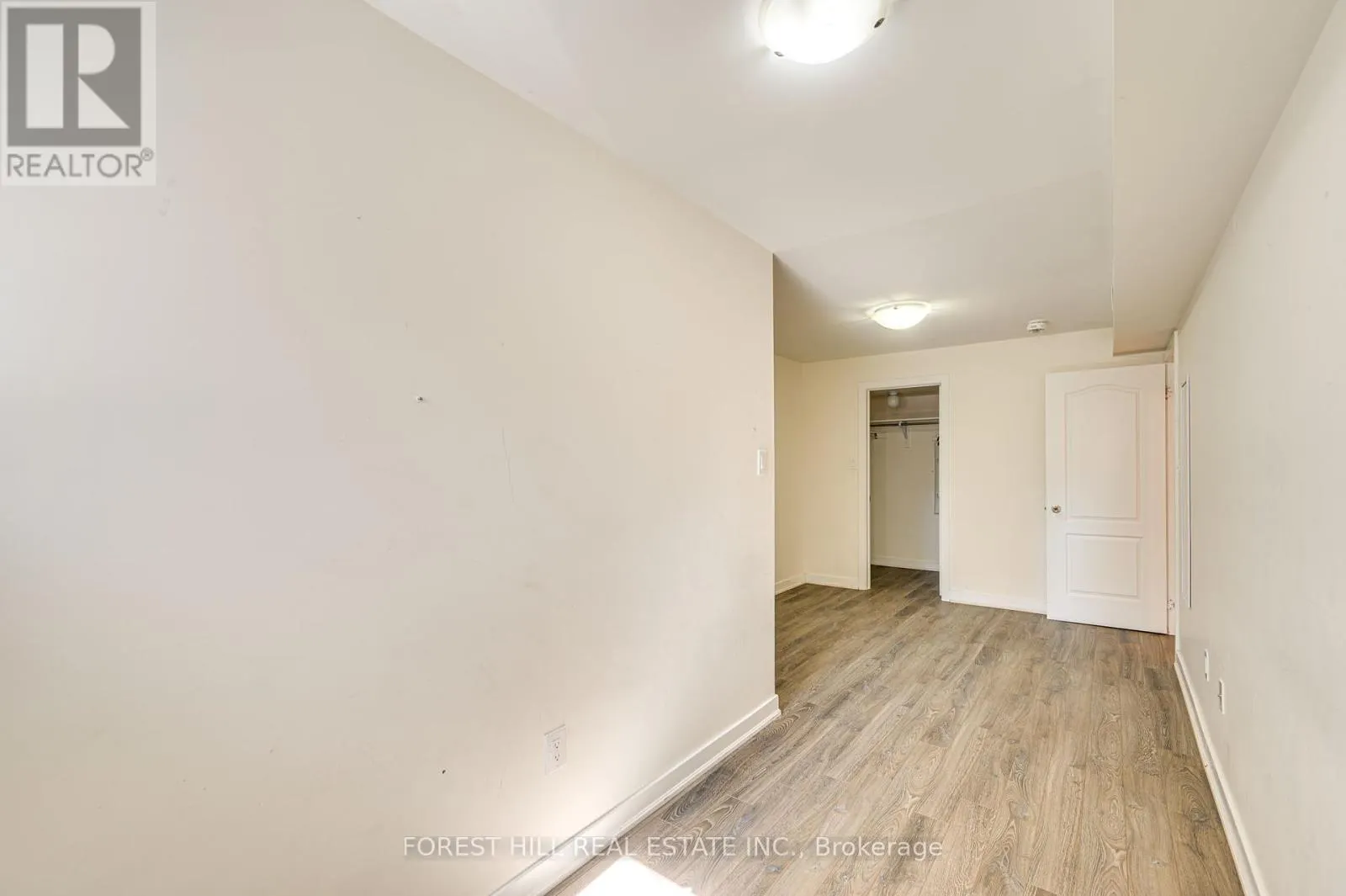 85 - 100 PARROTTA DRIVE