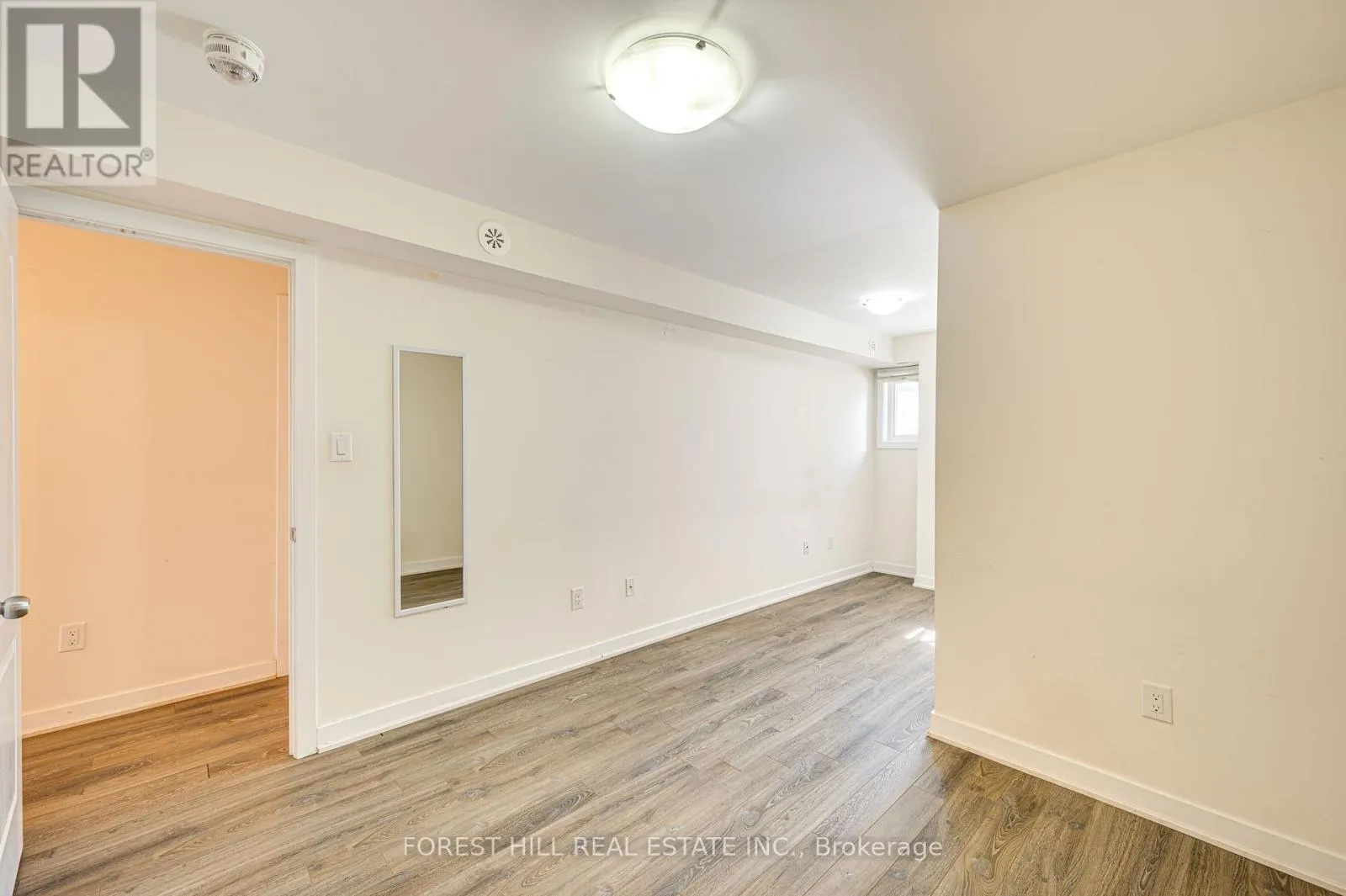 85 - 100 PARROTTA DRIVE