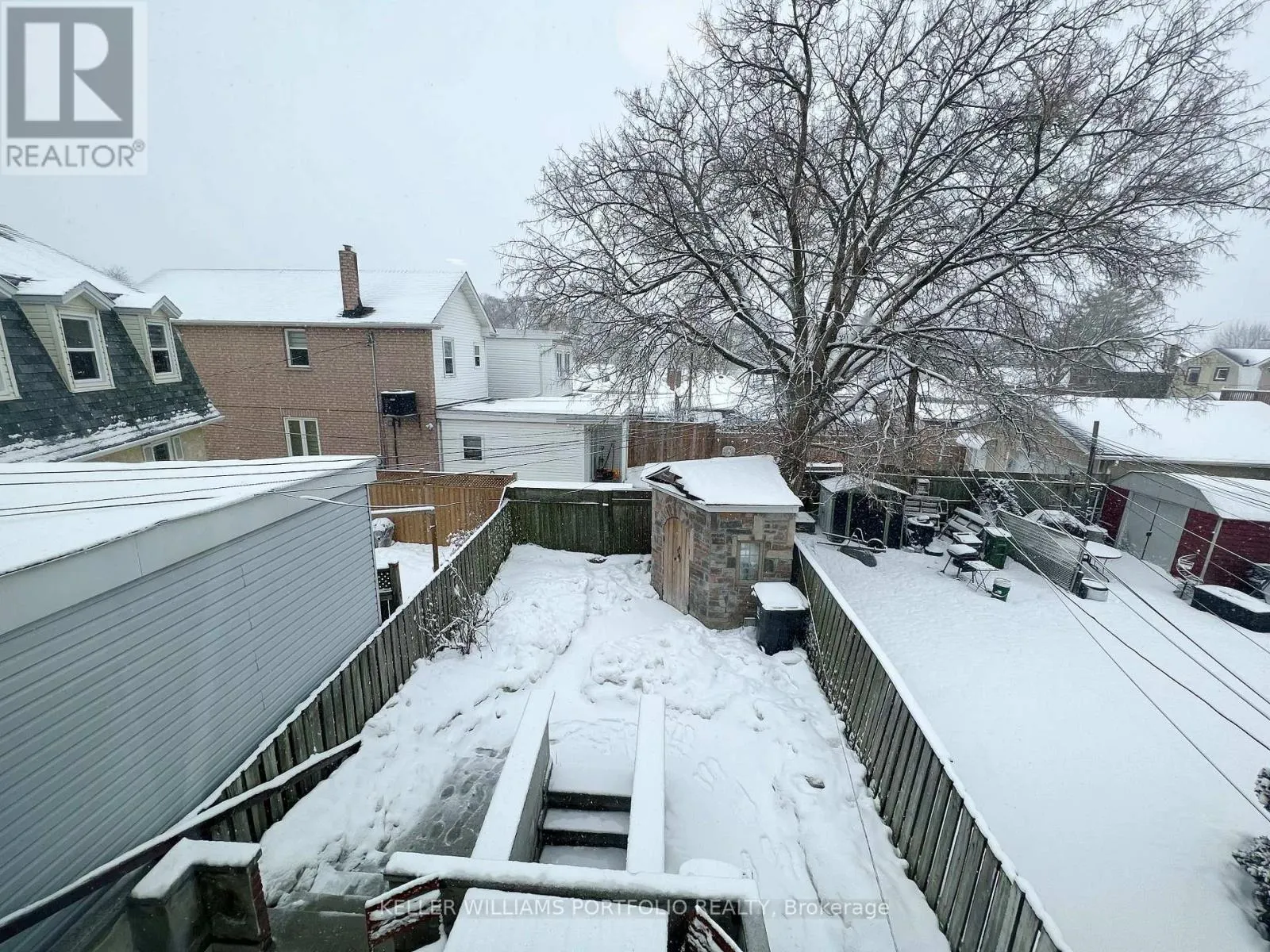 UPPER - 93 NORTHLAND AVENUE