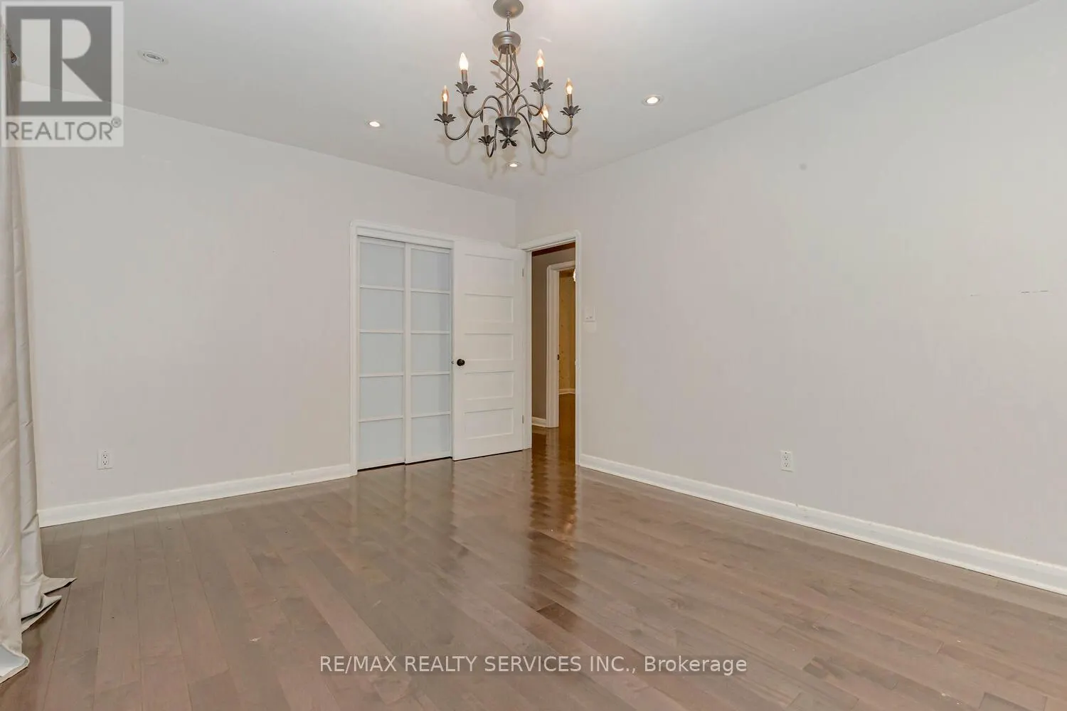 1259 TWIN OAKS DELL DRIVE
