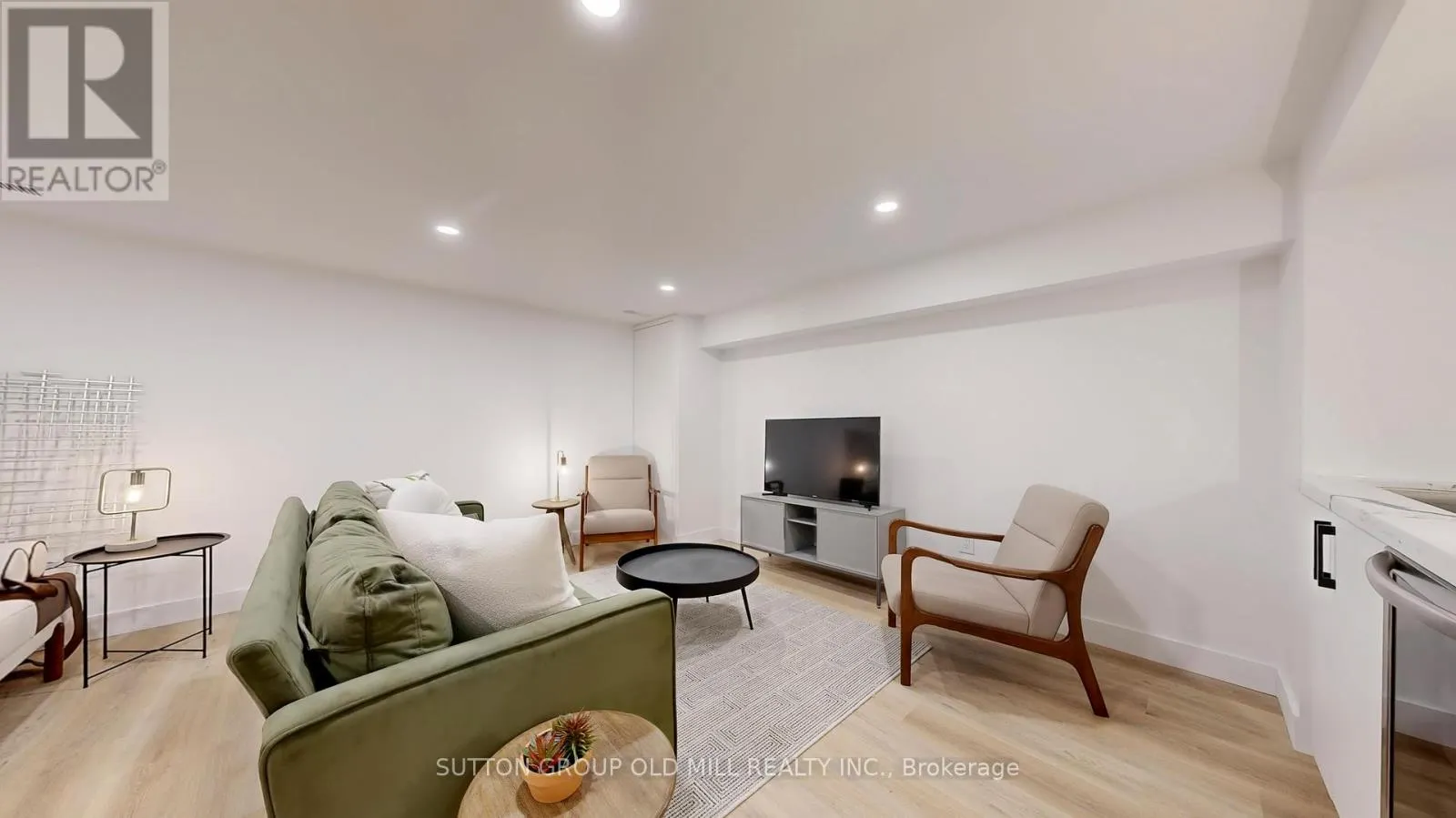 23 PRISCILLA AVENUE