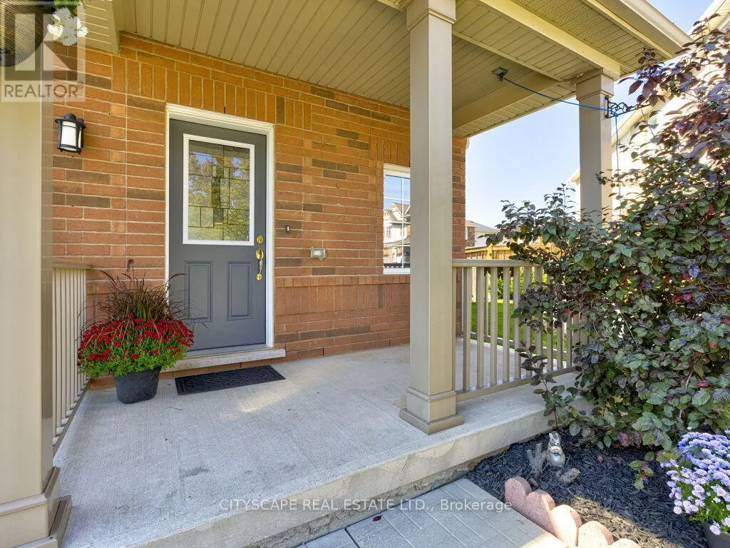 265 MORTIMER CRESCENT
