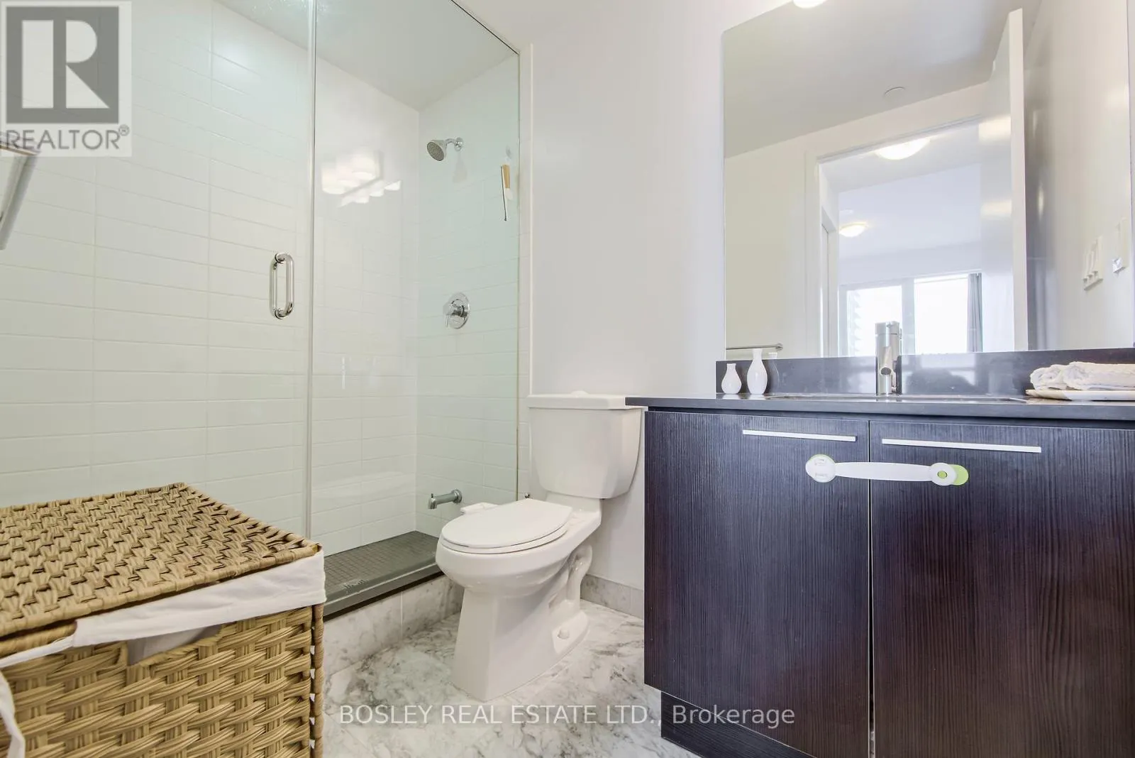 1210 - 10 PARK LAWN ROAD