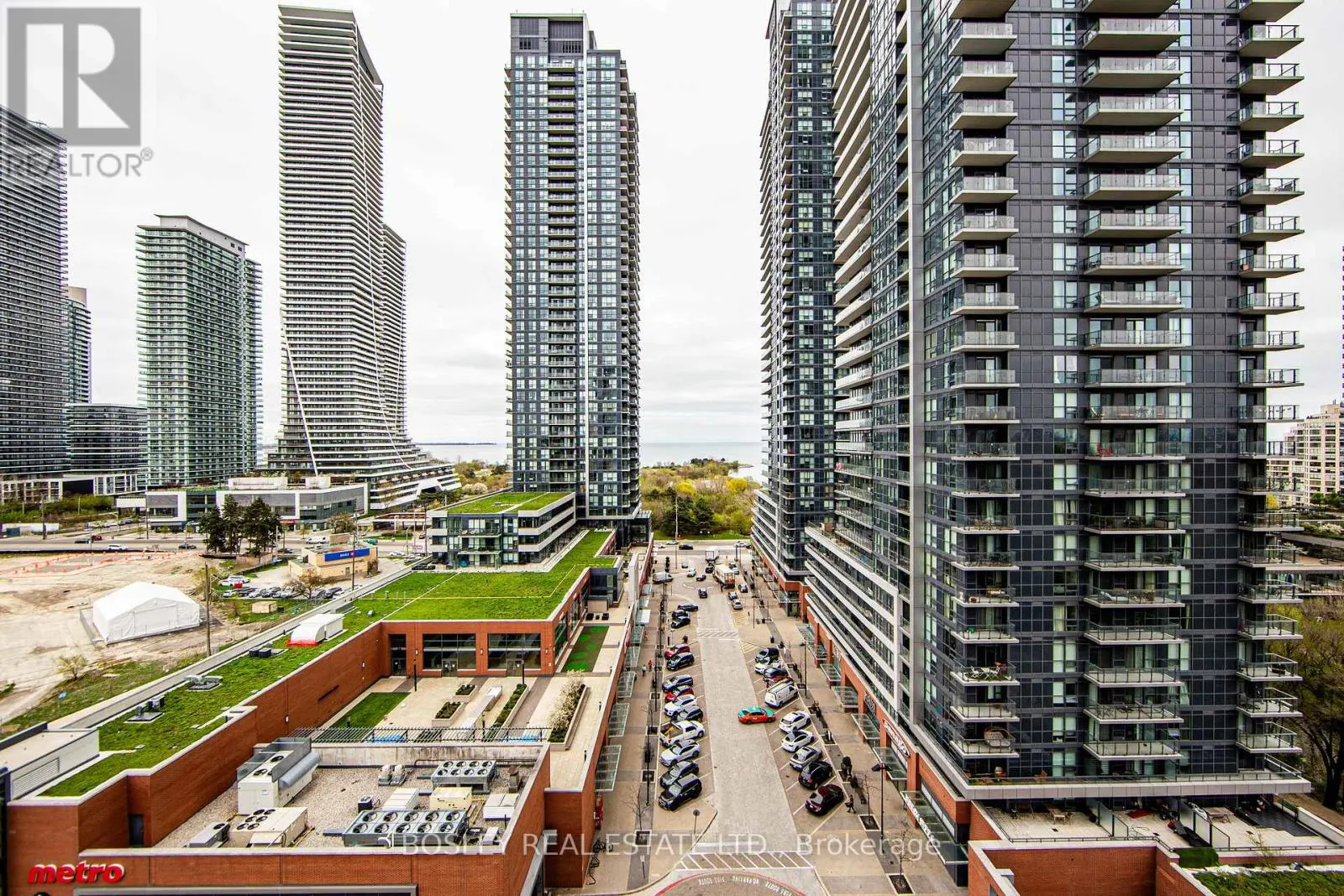1210 - 10 PARK LAWN ROAD