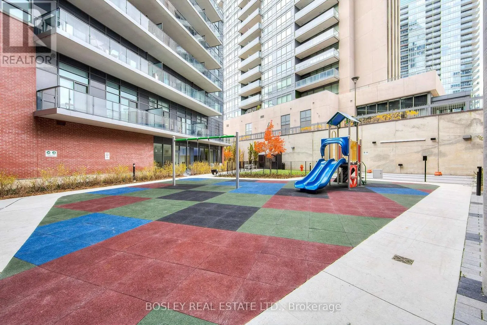 1210 - 10 PARK LAWN ROAD