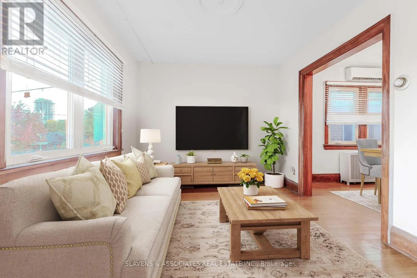67 BELGRAVIA AVENUE