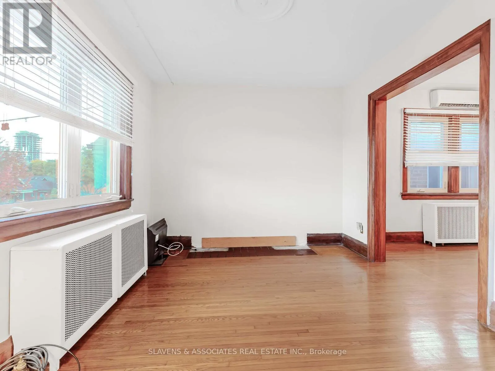 67 BELGRAVIA AVENUE