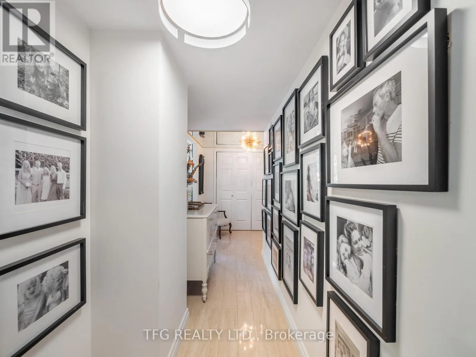 610 - 100 LAKESHORE ROAD E, #610