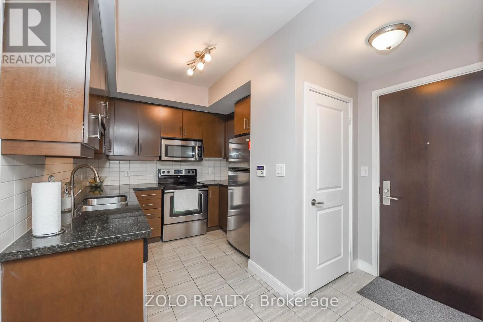 1103 - 50 ABSOLUTE AVENUE