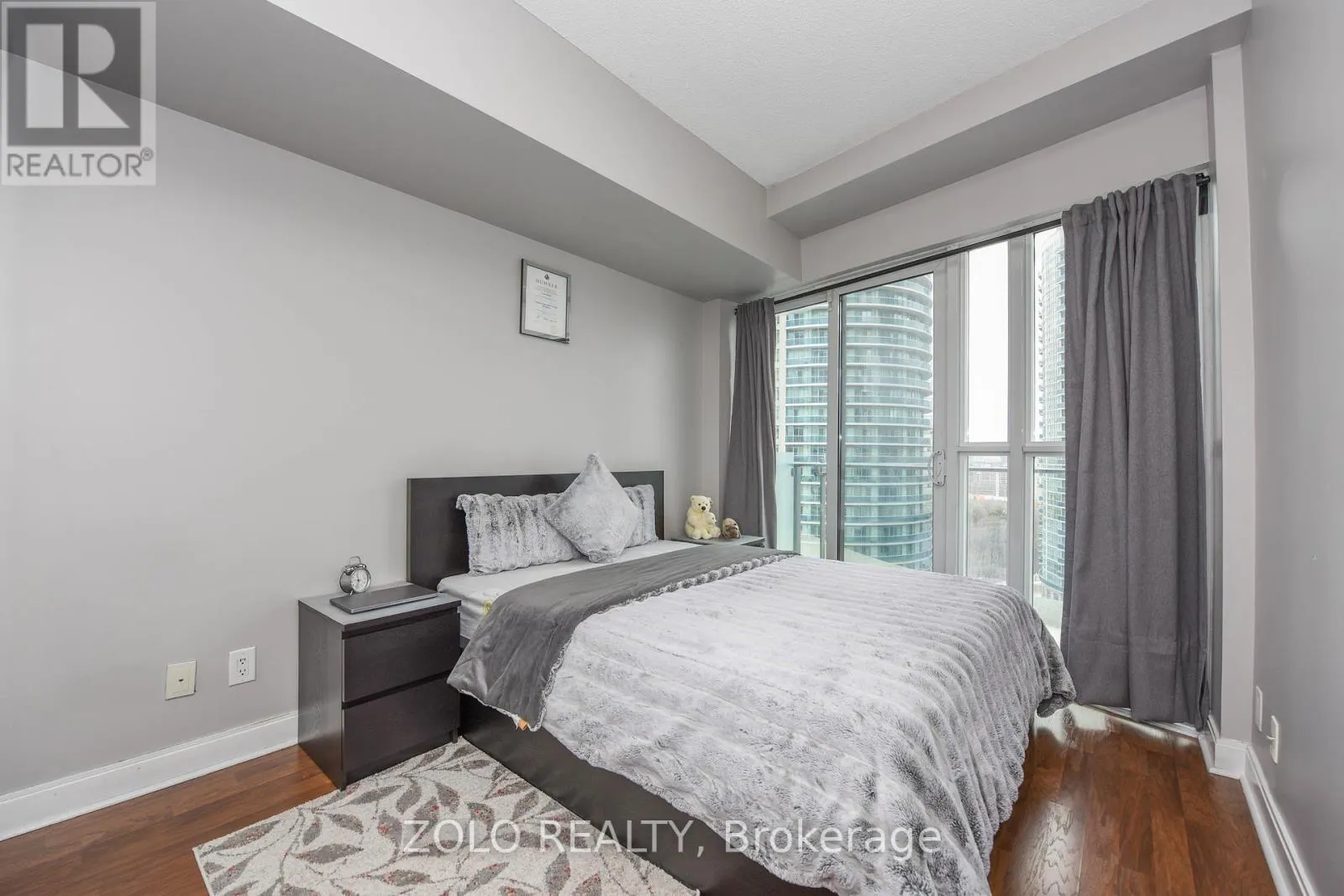 1103 - 50 ABSOLUTE AVENUE