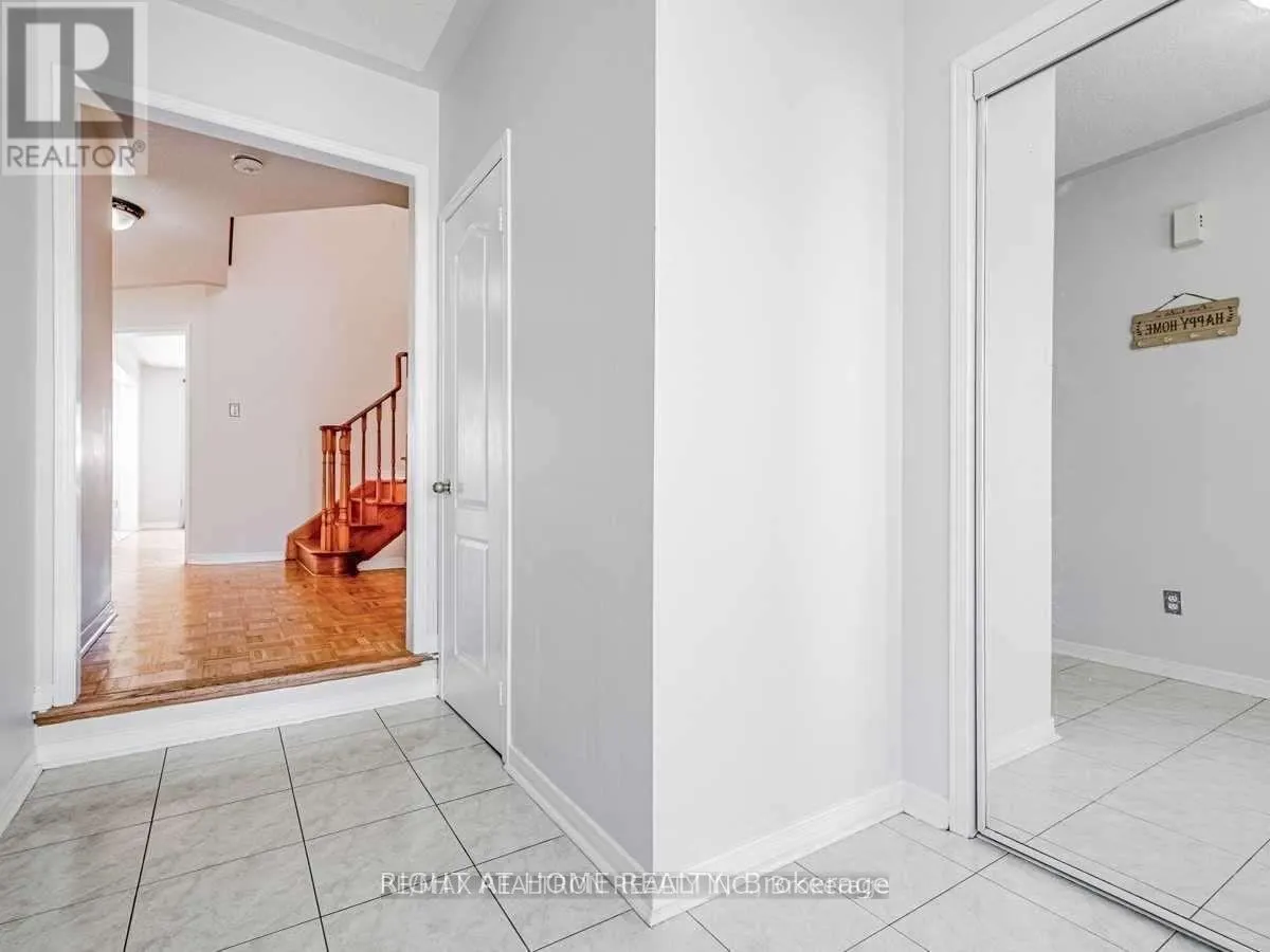 39 TREASURE DRIVE