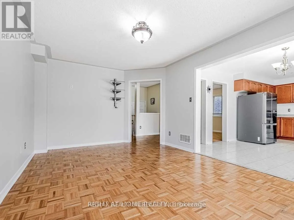 39 TREASURE DRIVE