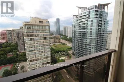 2001 - 36 ELM DRIVE